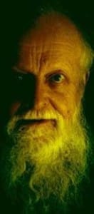 An nghỉ IIDo Nhà thơ Richard Moore